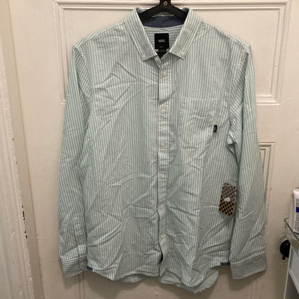 Vans Nwt Button Down